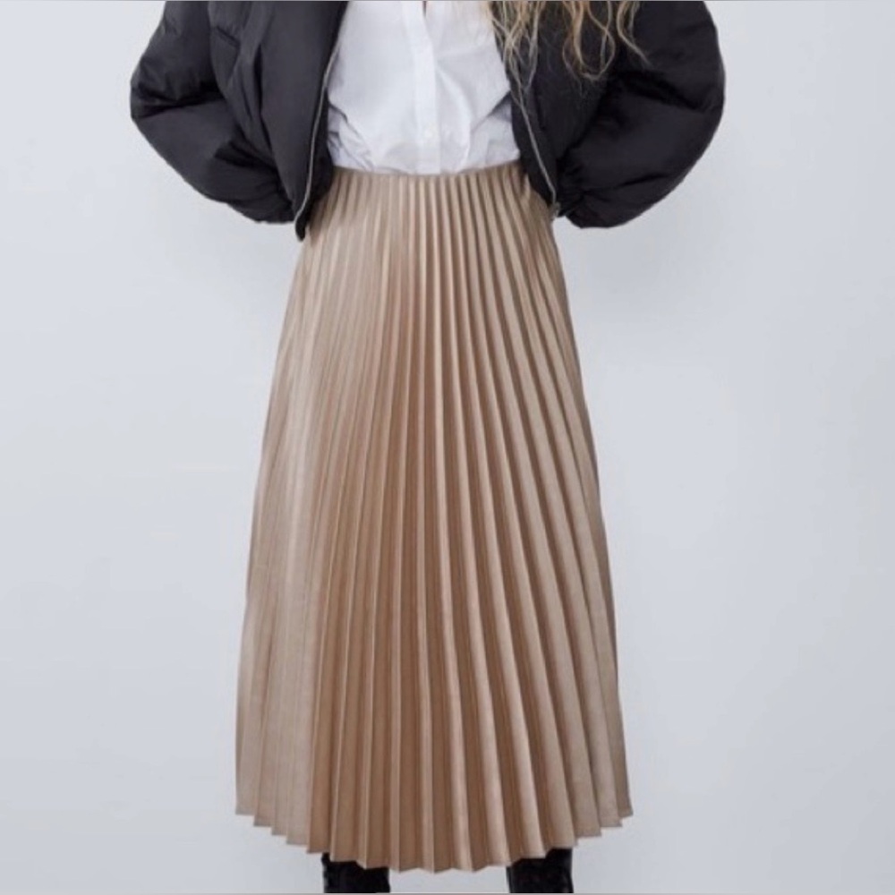 Zara Beige Champánge A-line Pleated Midi Skirt Corporate Chic Size XS